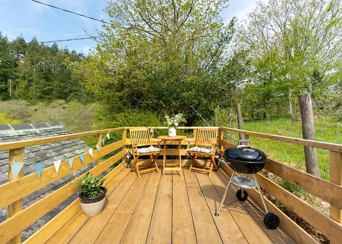 Romantic, Secluded Cottage In Cardinham Woods, Cornwall