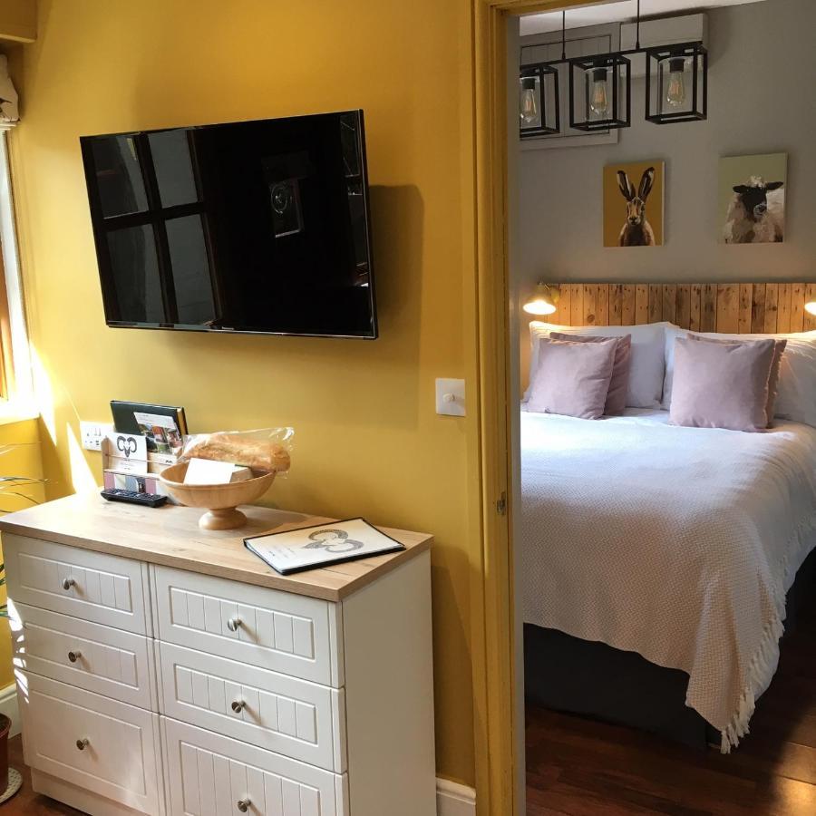 Apartment Romantic, Secluded In Woods, Cornwall